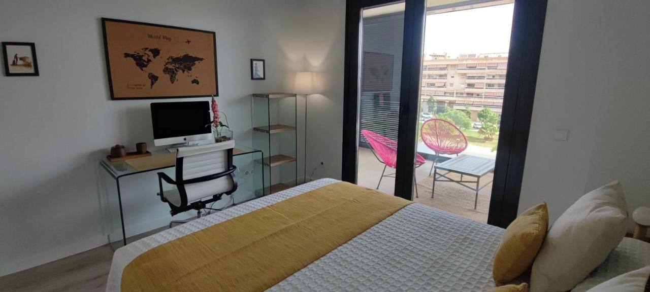 Teatinos Suite Málaga Esterno foto
